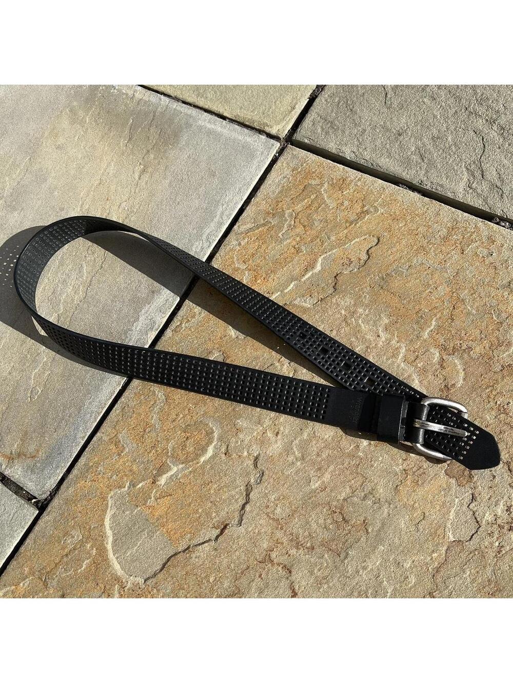 Minimalist Grunge Black Leather Mesh Belt
